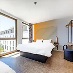 Paris Sud Malabry Otel 3*