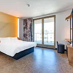 Paris Sud Malabry 3*