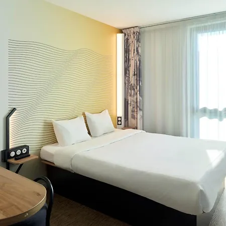 Paris Sud Malabry Hotell